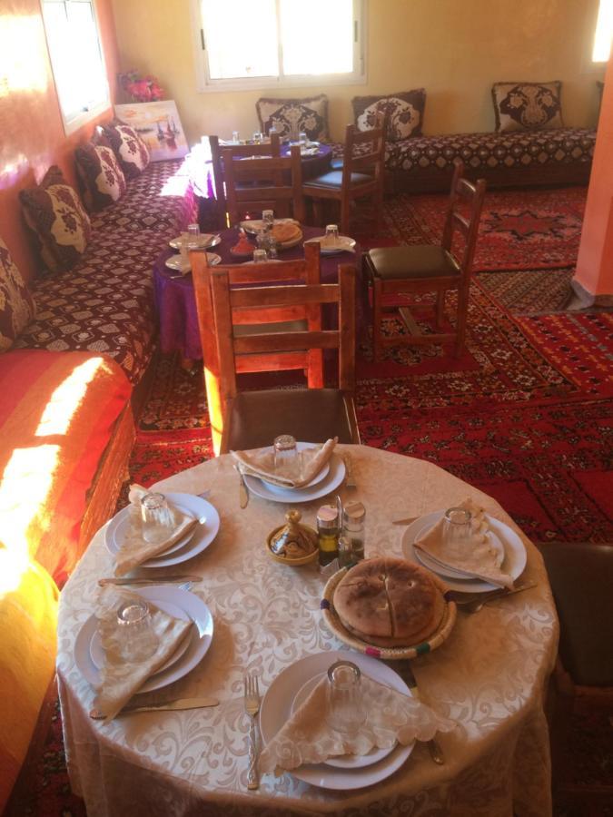 Dar Almanadir Todra Hostel Aït Baha Екстериор снимка